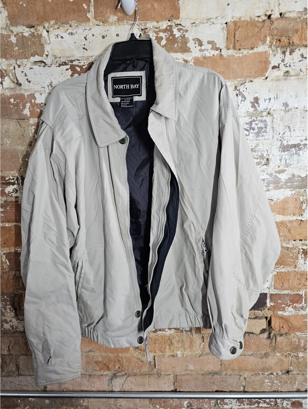 Vintage North Bay Men's Gray Windbreaker Jacket Lined Bomber Gorpcore READ